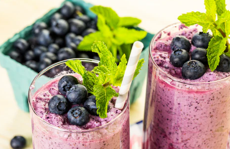 Cinnamon Blueberry Smoothie
